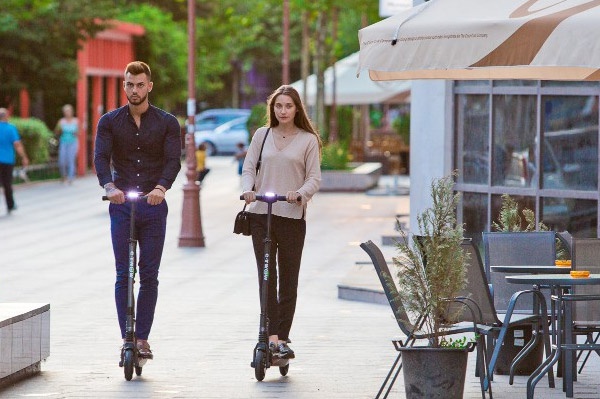 Un nouveau moyen de déplacement facile chez Barracuda… la trottinette électrique